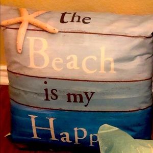 Beach pillow throws